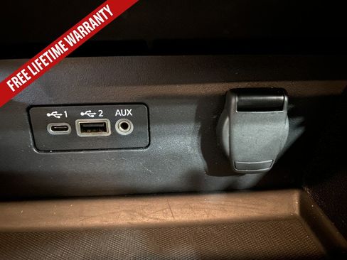 Used 2025 Nissan Altima 2.5 SV AWD/4WD image 39