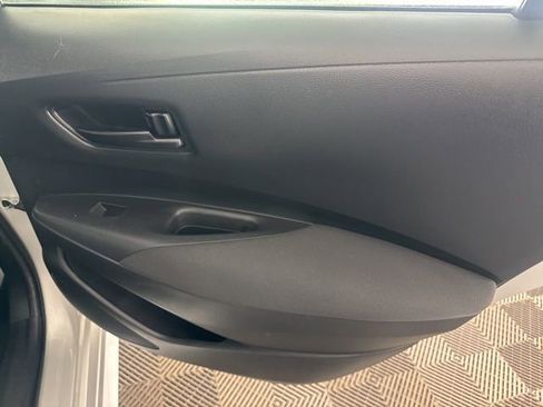 Used 2024 Toyota Corolla LE image 28