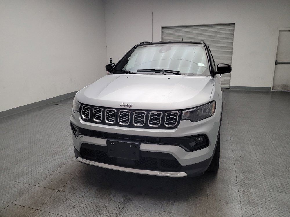Used 2024 Jeep Compass Limited AWD/4WD image 15