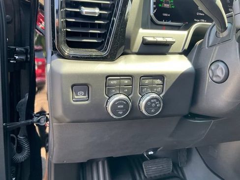 Used 2026 GMC Sierra 1500 AT4 w/ AT4 Premium Package AWD/4WD image 10
