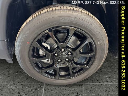 New 2026 Jeep Compass Latitude w/ Quick Order Package 29K image 13