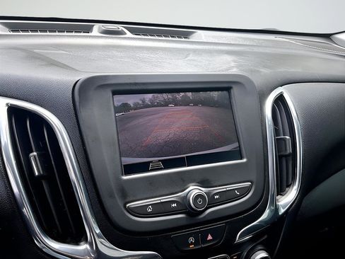 Certified 2023 Chevrolet Equinox LT image 25