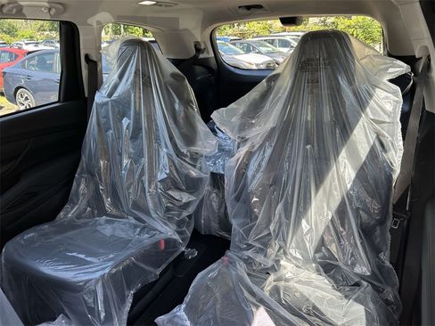 New 2025 Subaru Ascent Bronze Edition w/ Onyx Package image 13