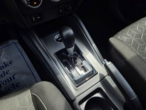 Used 2020 Mitsubishi Outlander Sport ES AWD/4WD image 21