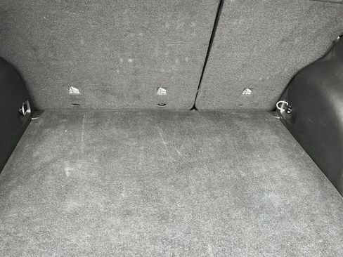 Used 2025 Jeep Compass Trailhawk image 29