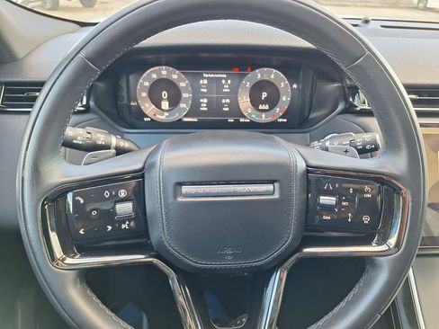 Used 2025 Land Rover Range Rover Velar Dynamic SE image 16