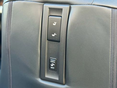 Used 2004 Nissan 350Z Touring image 31