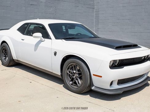 Used 2023 Dodge Challenger SRT Hellcat Redeye RWD image 12