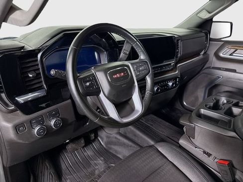 Used 2024 GMC Sierra 1500 Elevation AWD/4WD image 10
