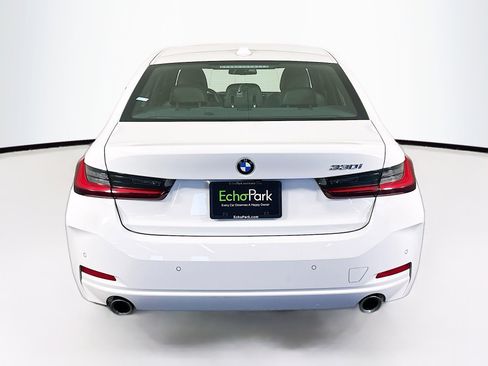 Used 2025 BMW 330i Sedan RWD image 7