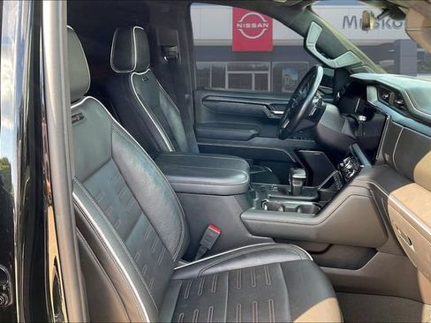 Used 2024 GMC Sierra 1500 AT4X AWD/4WD image 29