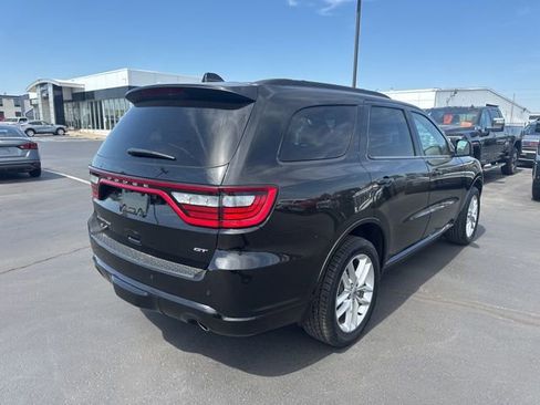 Used 2024 Dodge Durango GT AWD/4WD image 3