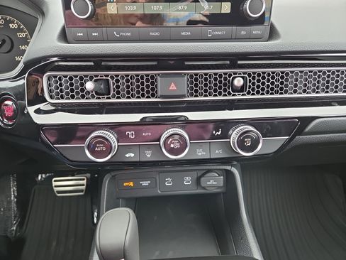 New 2026 Honda Civic Sport image 25