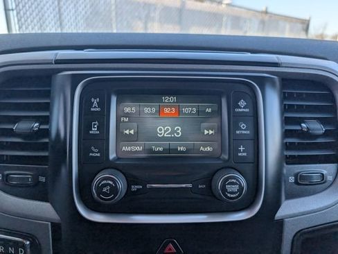 Used 2017 RAM 1500 Express image 15