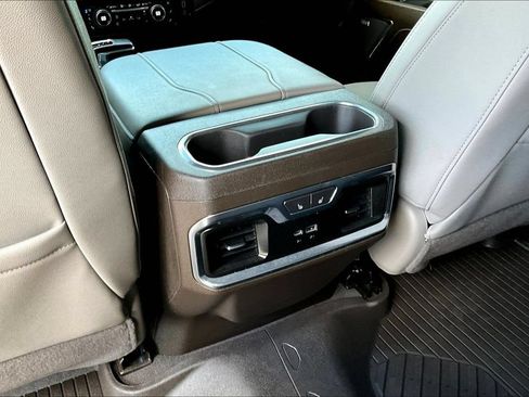 Used 2023 Chevrolet Silverado 1500 LTZ AWD/4WD image 13