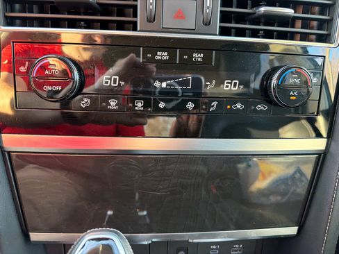 Used 2024 INFINITI QX80 Luxe image 33