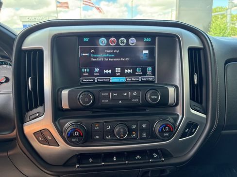Used 2018 GMC Sierra 1500 SLT w/ SLT Premium Package AWD/4WD image 20