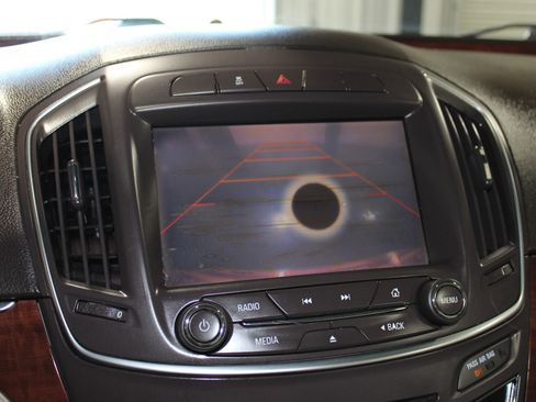 Used 2014 Buick Regal FWD image 14