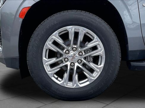 Used 2022 GMC Yukon SLT w/ SLT Luxury Package AWD/4WD image 10