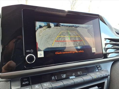 Certified 2025 Toyota Camry LE image 23