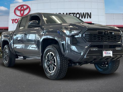 New 2026 Toyota Tacoma TRD Sport image 2