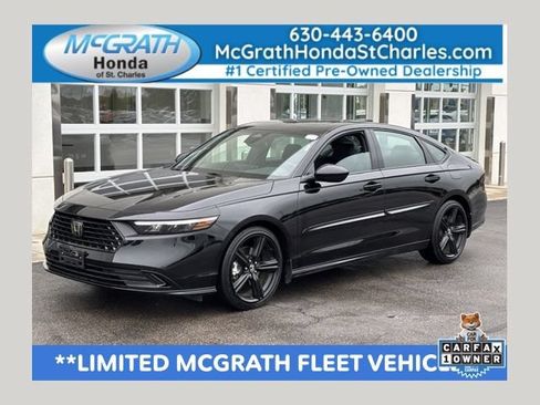 Used 2025 Honda Accord Sport image 1