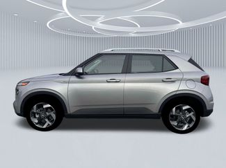 New 2026 Hyundai Venue SEL FWD video 3