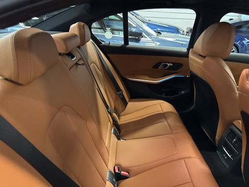 Used 2025 BMW 330i xDrive Sedan image 21