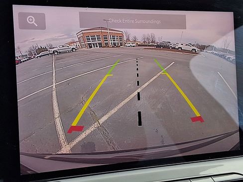 Used 2024 Jeep Compass Latitude image 17