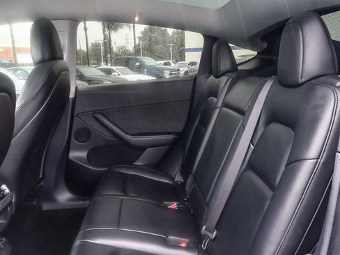 Used 2020 Tesla Model Y Performance image 15