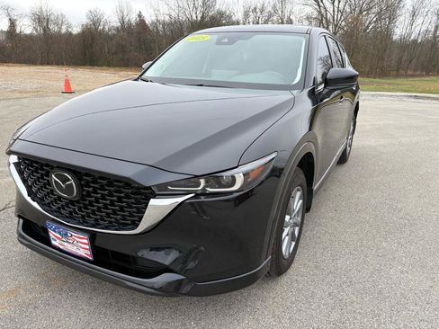 Used 2025 MAZDA CX-5 AWD 2.5 S w/ Preferred Package image 7