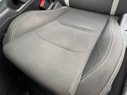 Used 2019 Chevrolet Camaro LT RWD image 23