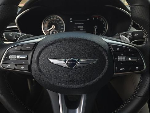 Used 2022 Genesis G70 3.3T w/ Sport Prestige Package image 20