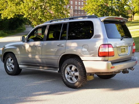 Used 2007 Toyota Land Cruiser AWD/4WD image 14