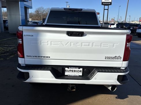 Used 2023 Chevrolet Silverado 3500 High Country w/ Z71 Off-Road Package image 4