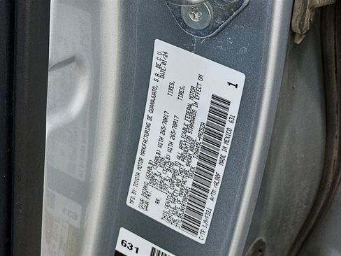 Used 2024 Toyota Tacoma TRD Off-Road image 12