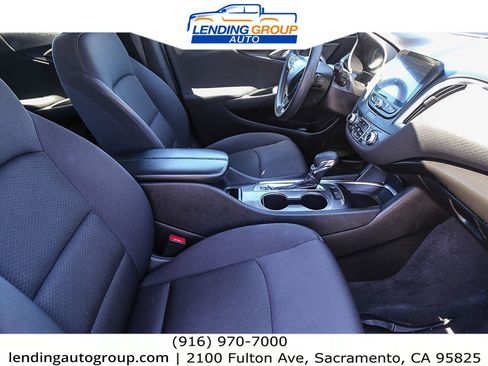 Used 2023 Chevrolet Malibu LT FWD image 15