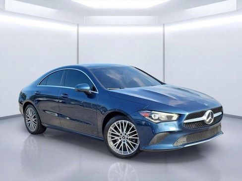 Used 2022 Mercedes-Benz CLA 250 image 1
