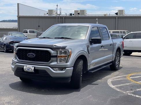 Used 2021 Ford F150 XL w/ STX Appearance Package RWD image 8