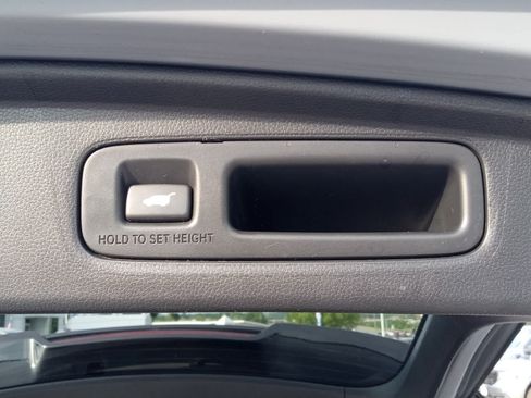 Used 2023 Honda CR-V Sport Touring image 30