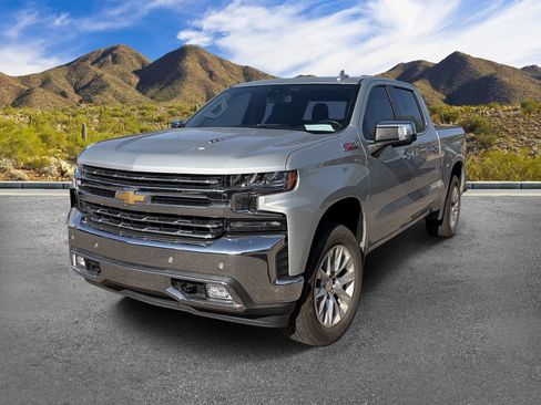 Used 2022 Chevrolet Silverado 1500 LTZ w/ LTZ Premium Package AWD/4WD image 2
