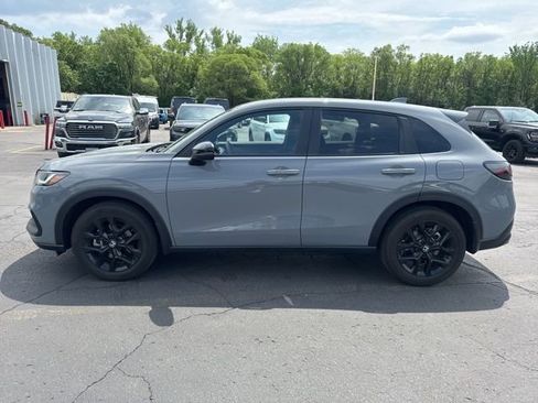 Used 2024 Honda HR-V Sport image 9