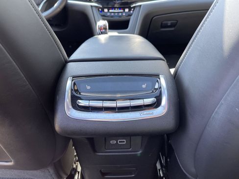 Used 2025 Cadillac XT6 Premium Luxury w/ Platinum Package AWD/4WD image 45