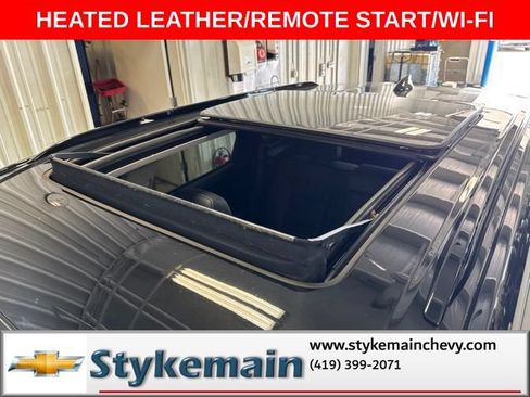 Used 2023 Chevrolet Blazer LT w/ Midnight/Sport Edition FWD image 2