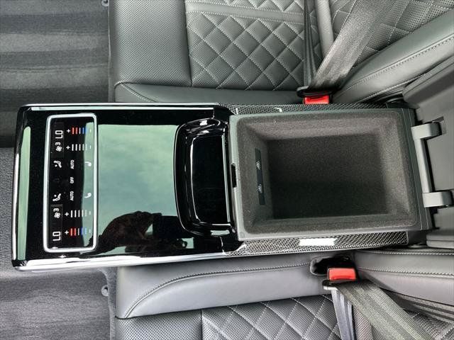Certified 2023 Audi S8 AWD/4WD image 31
