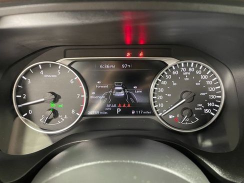 Used 2021 Nissan Rogue SV AWD/4WD image 15