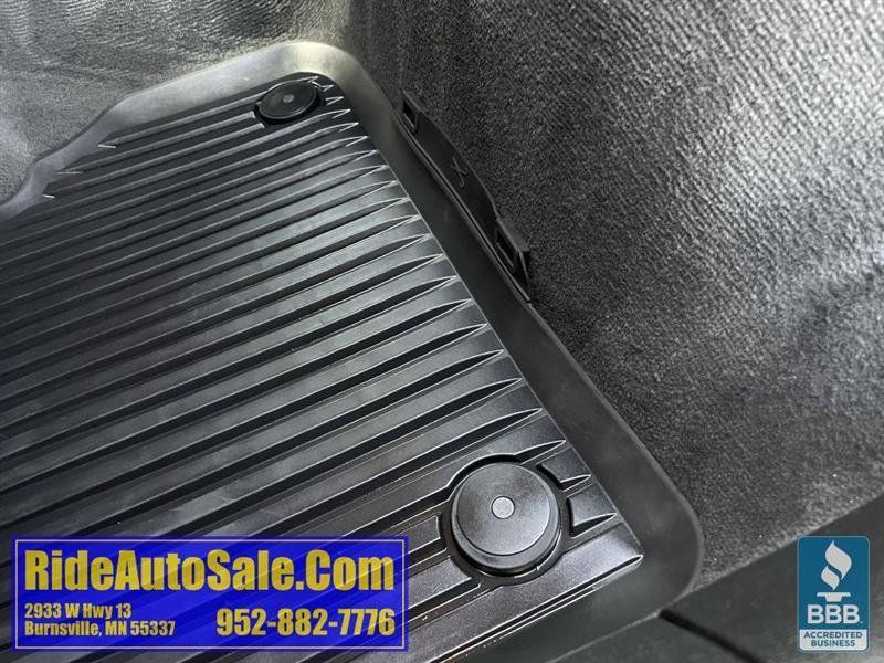 Used 2017 Audi A4 2.0T Premium Plus w/ Premium Plus Package AWD/4WD image 37