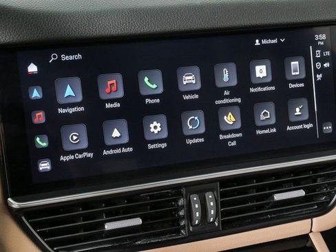 Certified 2022 Porsche Cayenne S image 14