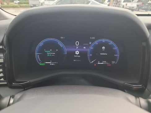 Used 2025 Toyota Camry XSE FWD image 31