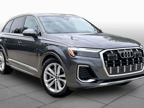 Used 2026 Audi Q7 3.0T Premium Plus w/ Premium Plus Package AWD/4WD image 3